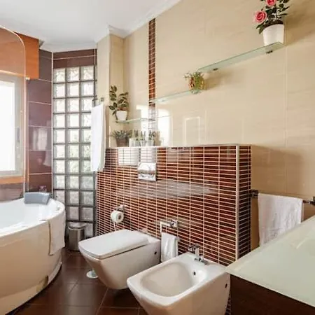 Piso En Sitio Tranquilo Zona Del Aeropuerto De Vgo Vigo